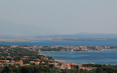 KAPOVIĆ OGORČEN PRESUDOM Općina Vir mora platiti 11 tisuća eura za monografiju koja nikad nije tiskana