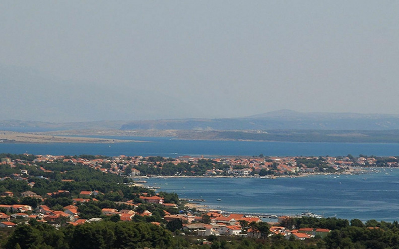 KAPOVIĆ OGORČEN PRESUDOM Općina Vir mora platiti 11 tisuća eura za monografiju koja nikad nije tiskana