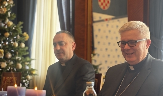 U Maloj vijećnici predbožićni susret predstavnika Nadbiskupije i Grada
