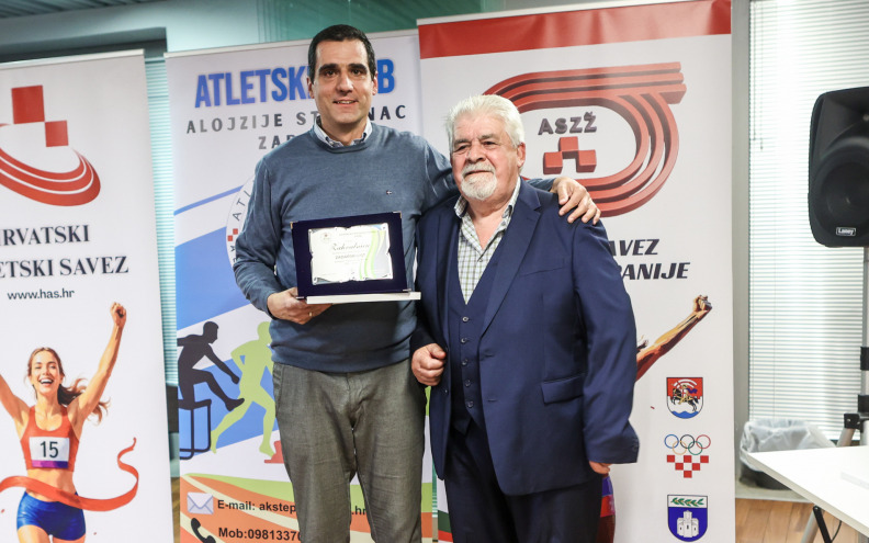 AK Alojzije Stepinac proslavio 20 godina - tim povodom nagrađen i Zadarski list