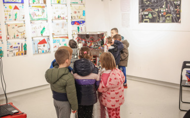 U Kneževoj palači izloženi najmaštovitiji božićni radovi malih umjetnika iz županije