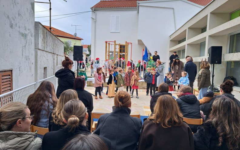 OBNOVLJEN I DOGRAĐEN Svečano otvoren Dječji vrtić 'Srdelica' u Kalima