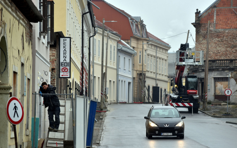 PET GODINA OD POTRESA U PETRINJI Obnova još traje, kraj se najavljuje tek 2030.