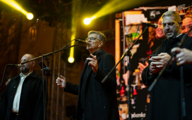 FOTO Rišpet oduševio zadarsku publiku koja je cijeli koncert pjevala s njima