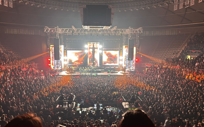 Još jedan koncert za pamćenje: Thompson i večeras napunio Višnjik