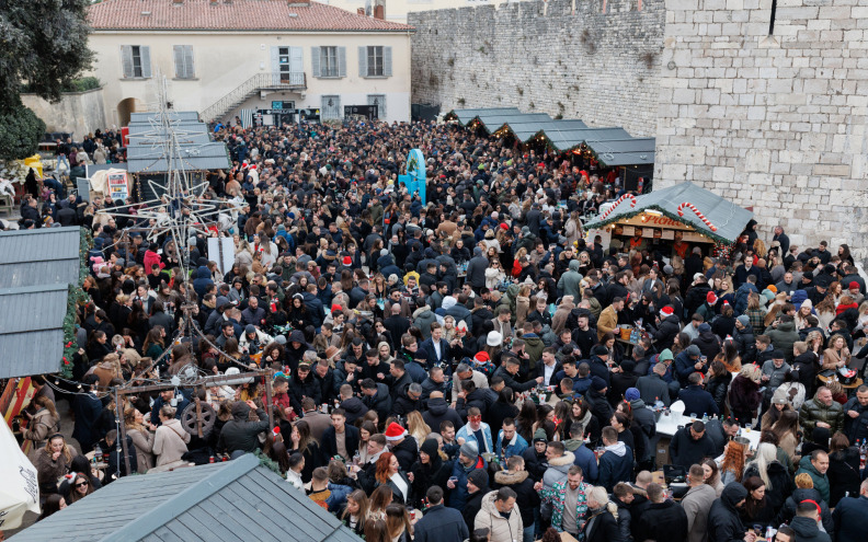 Badnjak u Zadru je događaj koji se ne propušta, evo što vas sve čeka na Poluotoku