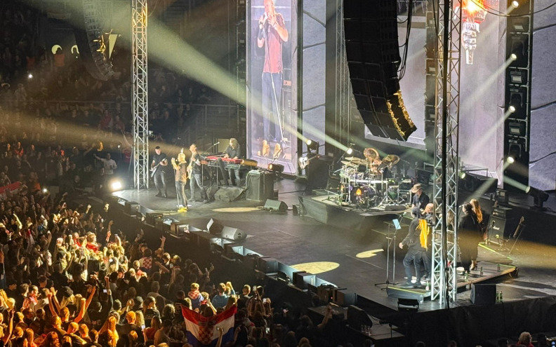 FOTO Thompson objavio niz fotografija sa zadarskog koncerta