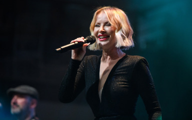 Za Vrški božićni šušur Danijela Martinović i zimska verzija “Ćakula”