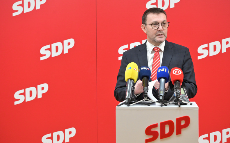 SDP predlaže izmjene zakona kojim bi se ukinule dvostruke konotacije oko ZDS: 'Thompson bi morao dokazati da ne veliča ustaštvo'