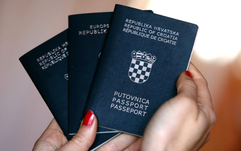 Hrvatska putovnica napredovala je na sedmo mjesto najjačih na svijetu