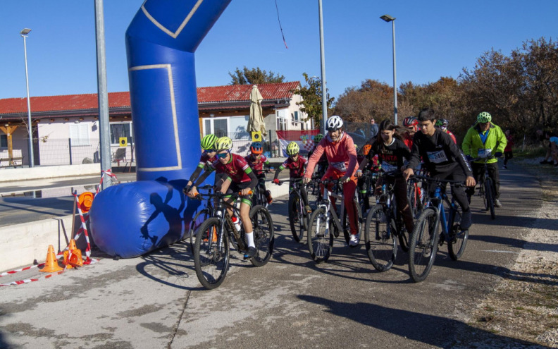 Sportski događaj koji spaja atletiku i biciklizam dogurao do 28. izdanja