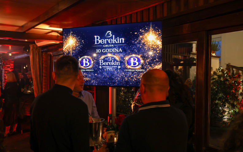 Berekin grupa proslavila deset godina prijateljstva i stvaranja uspomena