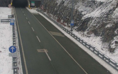 HAK: Zbog zimskih uvjeta i vjetra ograničenja i zabrane