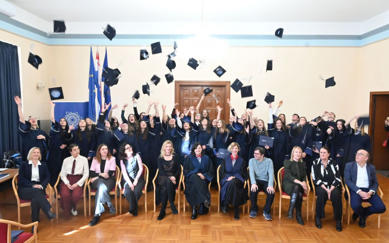 Promovirano 35 prvostupnika Odjela za psihologiju: 'Možda nećete imati milijune pratitelja, ali ćete imati nešto važnije...'