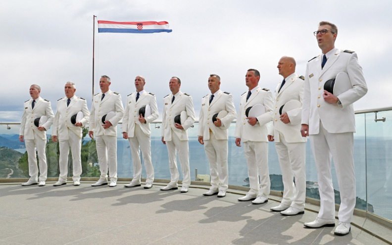 FEŠTA NA BILOM BRIGU Od dječjeg programa i sporta do koncerata Klape HRM 