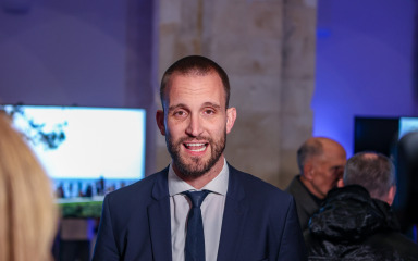 Gradonačelnik Erlić: ‘Hoteli su maknuti iz Prostornog plana, a na idućoj sjednici predložit ću osnivanje gradskog Zavoda za urbanizam’