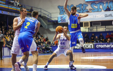 DALMATINSKI DERBI U JAZINAMA: Iz grotla hrama košarke puca pogled na jedinicu