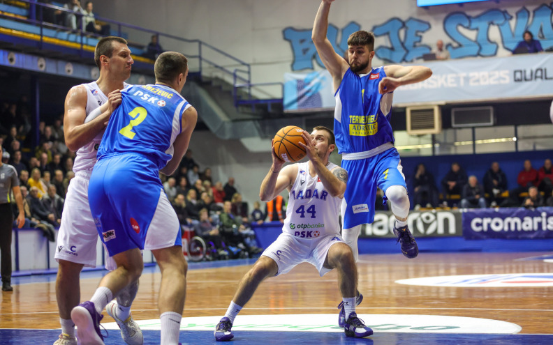 DALMATINSKI DERBI U JAZINAMA: Iz grotla hrama košarke puca pogled na jedinicu