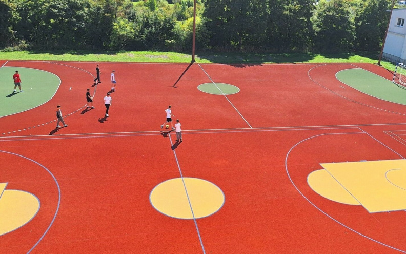 SPORTSKI ZAMAH NA 20 LOKACIJA Na Pašmanu niče moderni sportski centar, u Bibinjama dječje igralište...
