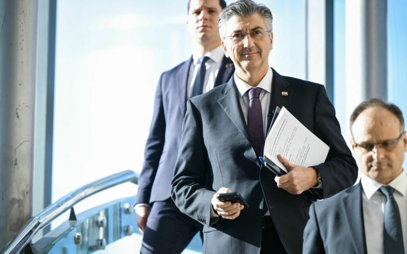 Hrvatska pozvana u Trumpov bizarni 