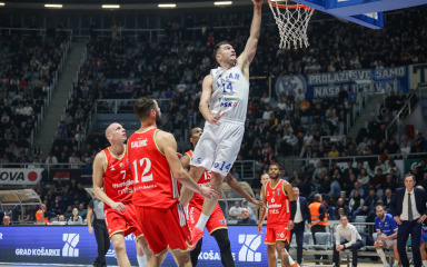 Zvezda nije dopustila novu blamažu, rutinski stigla do bodova usprkos silnom trudu Jusupovih igrača