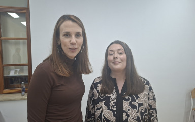 PISANJE KAO UNUTARNJI PORIV Autorica Ana Vulić predstavila svoj pjesnički prvijenac