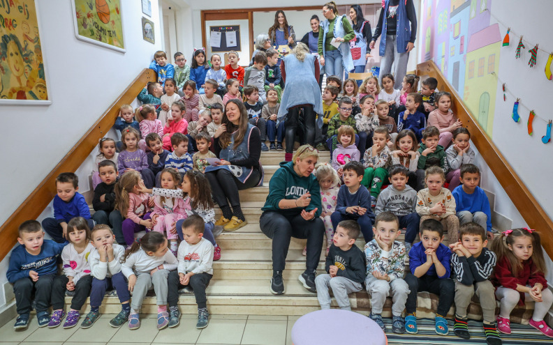 Kampanjom »15 po 15« - od čitanja stvoriti naviku