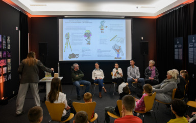 [FOTO] U Muzeju antičkog stakla predstavljeni “Kamenčići”, prvi dječji muzejski časopis u Hrvatskoj