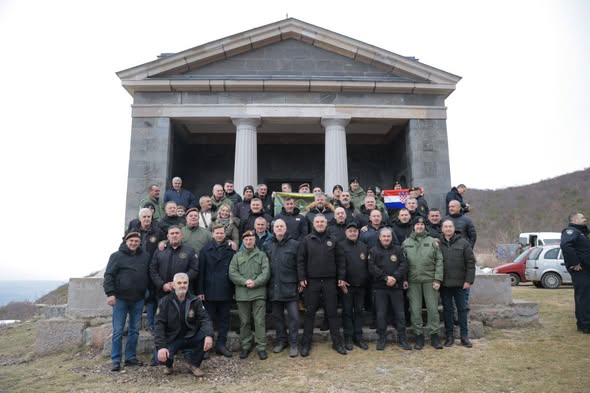 U Kašiću, Islamu Latinskom, Posedarju i na Masleničkom mostu odana počast braniteljima