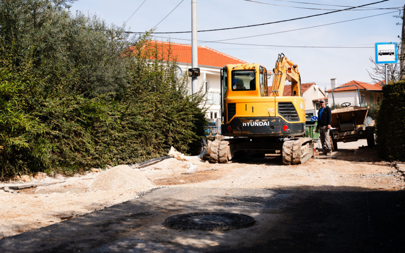 KOMUNALNI ISKORACI U ZADRU: Nova igrališta, stabla, ali i – registar štekata