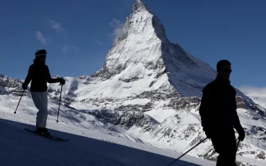 Najmanje dvoje poginulih u lavinama u Italiji