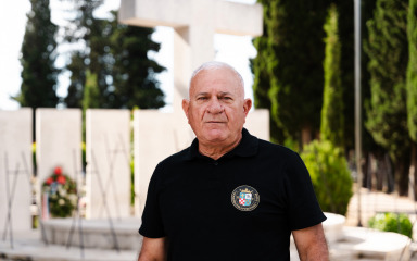 Danijel Kotlar nezadovoljan novom spomen-pločom: ‘Ako se ne poštuje obitelj poginulog hrvatskog viteza, onda ne znam gdje su granice’