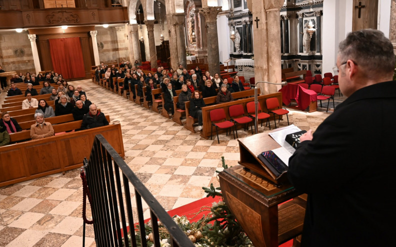 U katedrali sv. Stošije održan susret čitača Zadarske nadbiskupije