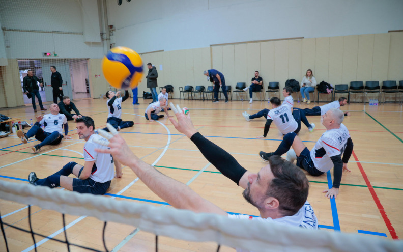 Održan turnir u sjedećoj odbojci u sjećanje na VRO Maslenica i Ivicu Kapetanovića