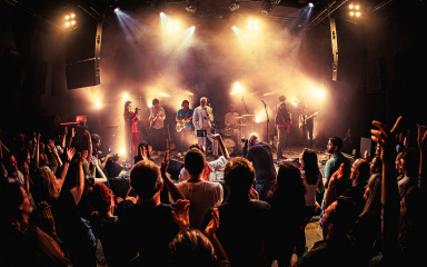 Nakon rasprodanih koncerata u Zagrebu i Splitu, kultni bend napokon u Zadru