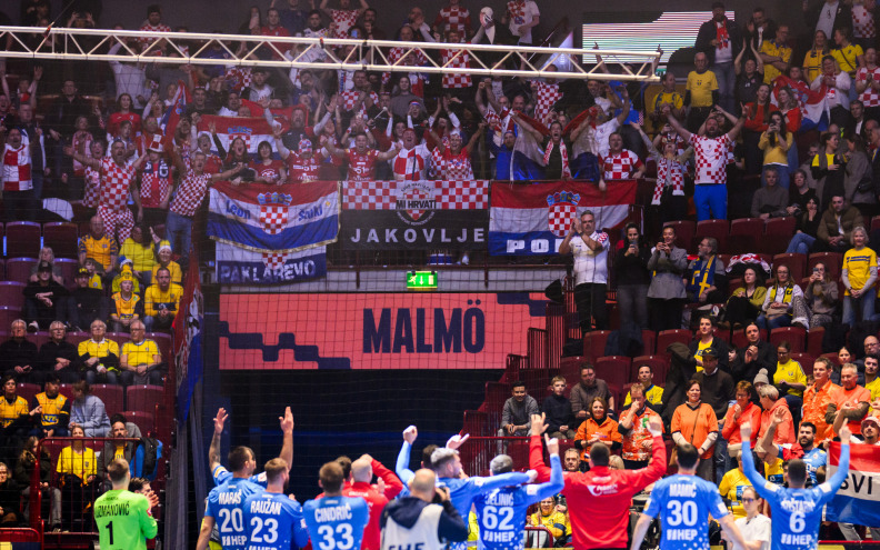 [VIDEO] Thompson objavio snimku iz Malmö Arene, dvorana uglas pjevala 'Ako ne znaš šta je bilo'