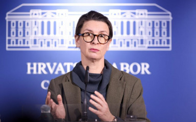 EPPO u Dubrovniku istražuje bivšu zastupnicu Centra i još četvero zbog prijevare i krivotvorenja