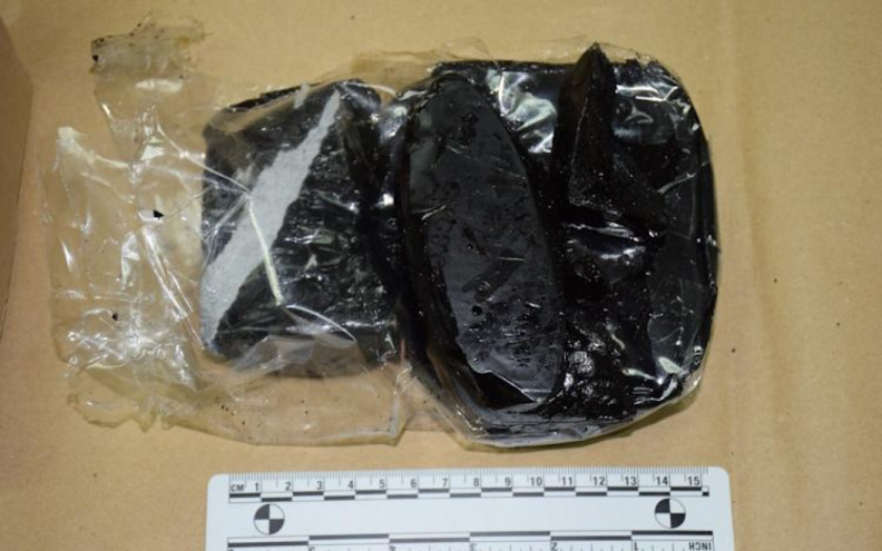 Uz pomoć 65-godišnjaka poštom naručila gotovo dva kilograma egzotične droge iz Perua