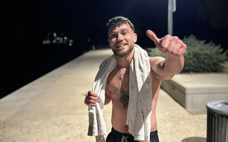 Slovak sa zadarskom adresom kupa se i zimi: 'Nakon burnouta počeo sam skakati u ledeno more'