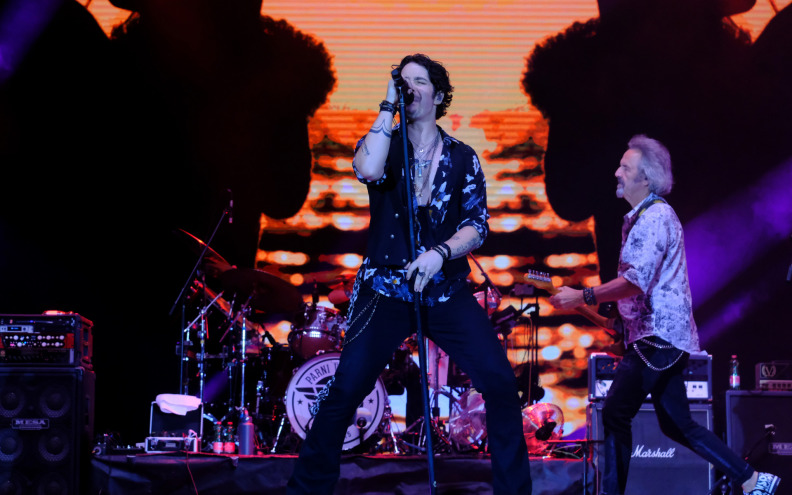 Parni valjak uljepšat će Zadranima Valentinovo: 'Koncerti u Dalmaciji su glasni, direktni i puni reakcije, a to nas tjera da idemo do kraja'