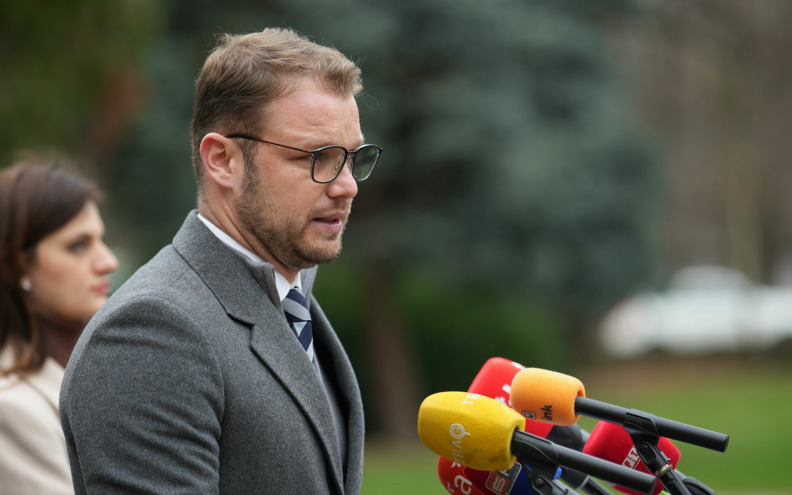 HDZ i HSP u Gračacu traže ostavke i javnu ispriku zbog sramotnog govora Draška Stanivukovića