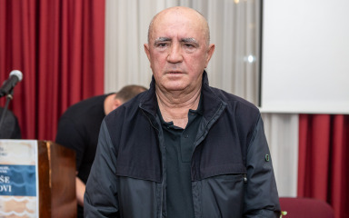 Poznati zadarski liječnik Boris Dželalija predstavio novi roman: ‘Ako ništa ne pokušamo, onda ćemo i imati ništa’