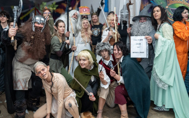 “Gospodari prstenova” treću godinu zaredom osvojili nagradu za najbolju masku na karnevalu u Privlaci