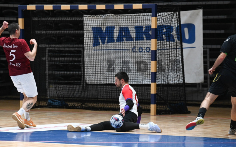 Varoši spektakularni derbi, kriza trese Tornado i Vrsi