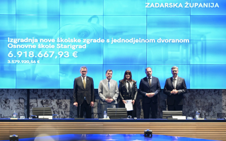 Plenković uručio ugovore za pet školskih projekata Zadarske županije! Ugovori se odnose na...