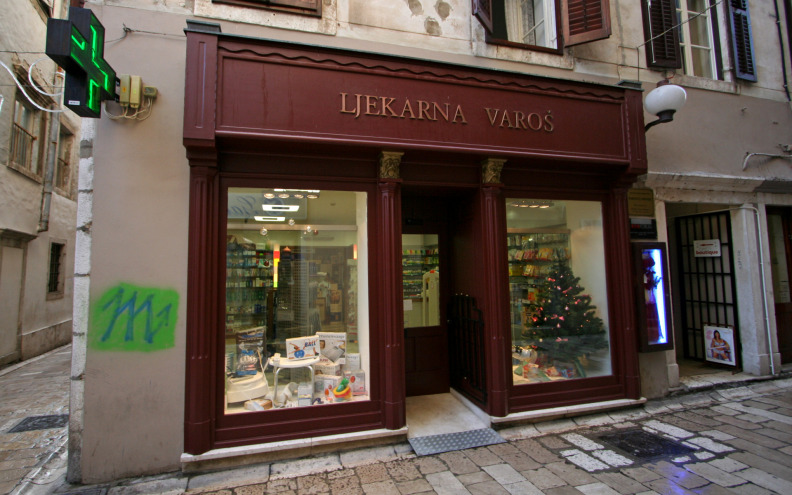 Radeta pokrenuo peticiju protiv zatvaranja ljekarne Varoš: 'Grad ima mehanizme da zaštiti ono što traje stoljećima'