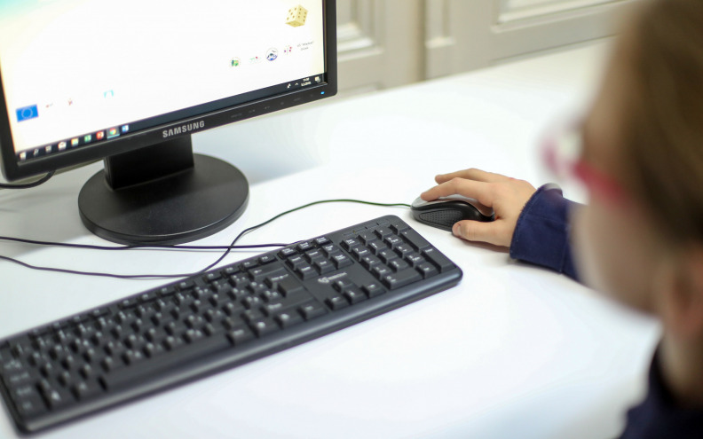 ZABRINJAVAJUĆI PODACI Svako četvrto dijete izloženo je neprimjerenom sadržaju na internetu