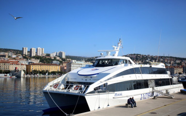 Jadrolinija će morati isplatiti 1,1 milijun eura Nizozemcima zbog spornog natječaja za katamarane