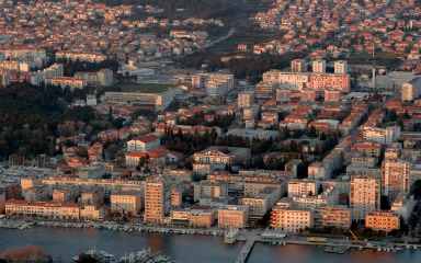 Grad Zadar se pridružuje državnom programu uređenja pročelja i ugradnje dizala, evo kako se prijaviti