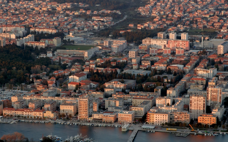 Grad Zadar se pridružuje državnom programu uređenja pročelja i ugradnje dizala, evo kako se prijaviti